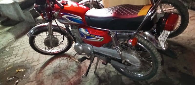 Honda 125 Original condition Urgent Sale Location abbottabad 2