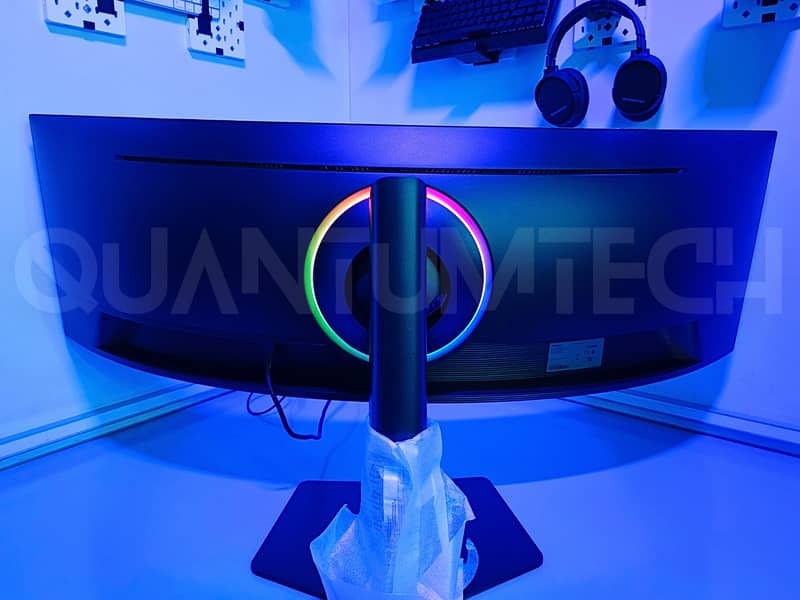 49inch 5K 240Hz 1ms HDR 10bits Ultrawide Curved Samsung Gaming Monitor 3