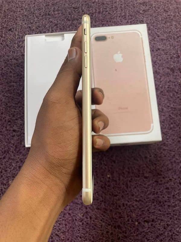 iPhone 7 plus 128 GB my WhatsApp number 03411594804 2