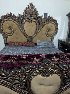 double bed dressing & side table