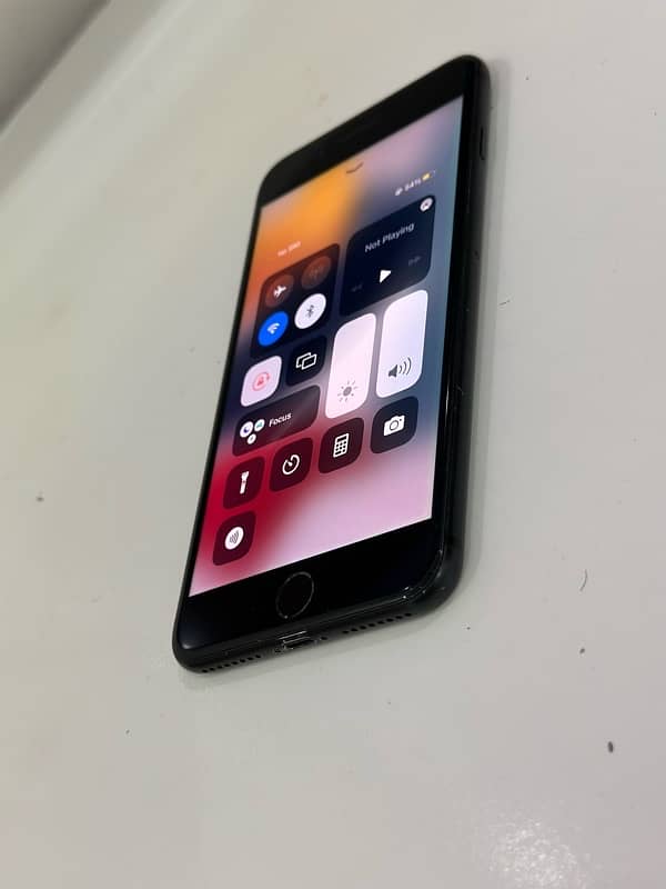 IPhone 7 Plus 256Gb black color 7