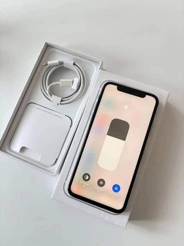 Iphone x pta approved 256gb my whatsapp number ( 03405184073 ) 2