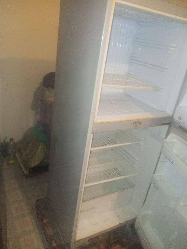 pel refrigerator 30000 2