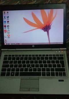 Hp laptop with good health and specification