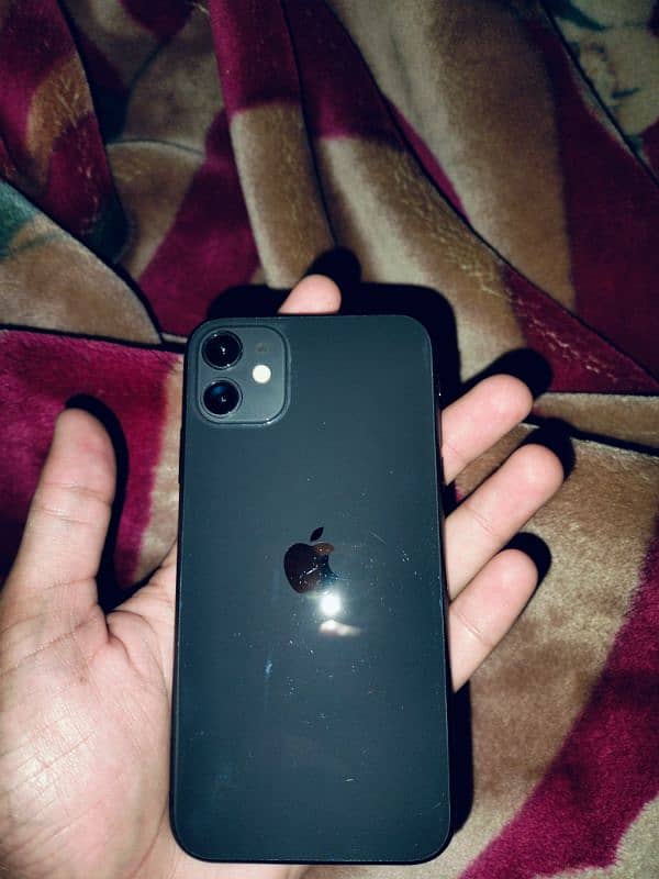 iphone 11 good condition water pack 3