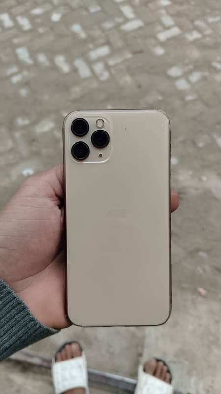 IPhone 11 Pro 0