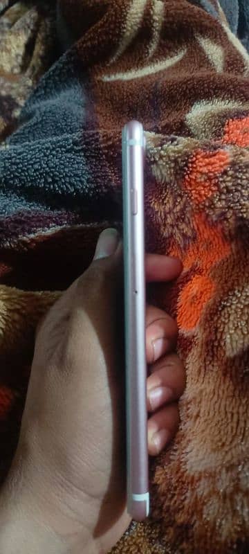 I phone sale 7 plus 32gb PTA 5