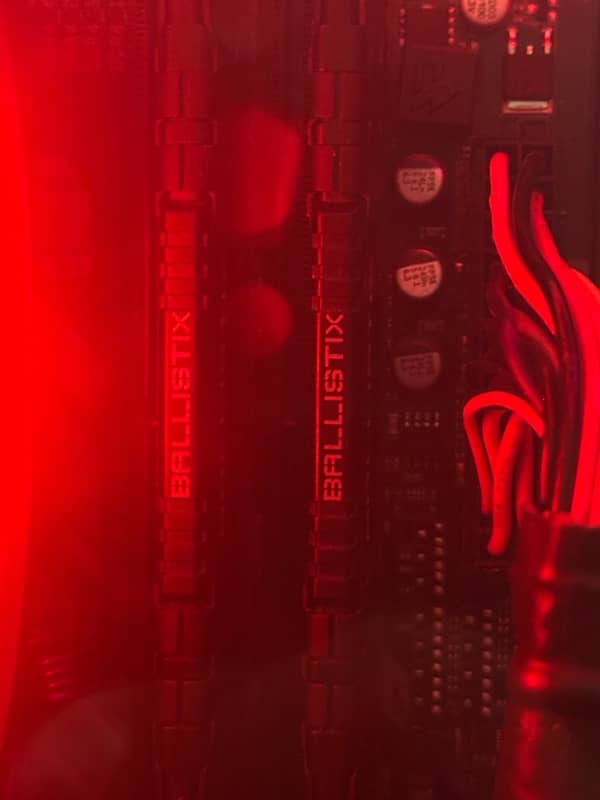 Ryzen 5 5600. Rx5600xt. 16Gb Ballastix Ram. 8