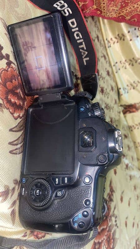 Canon camera 60d 2