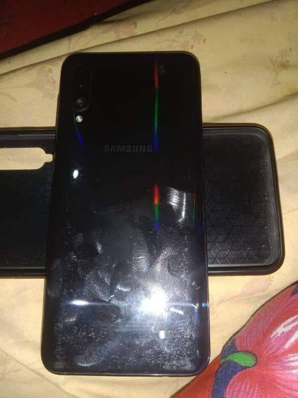 samsung a30s 4/64 exchanje possible 03185979296 4