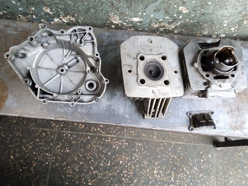 Honda H100S 87 model head cylinder clutch side 0