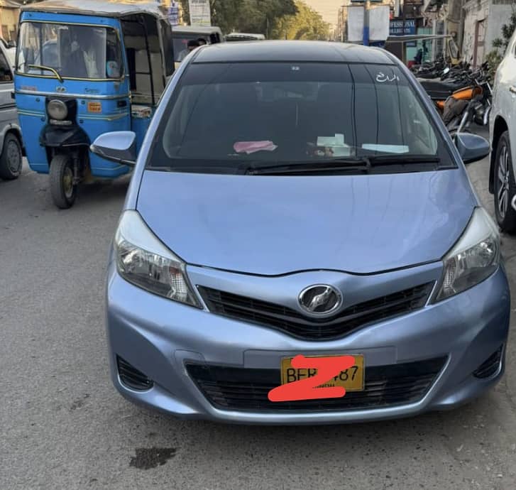 Toyota Vitz 2013/2016 0