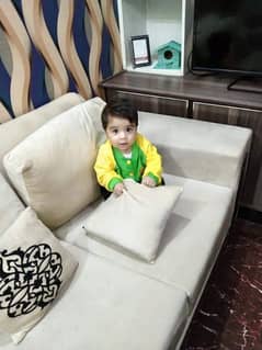 Aoa I Need Serious and Needy Only  Female Baby Sitter In My Home