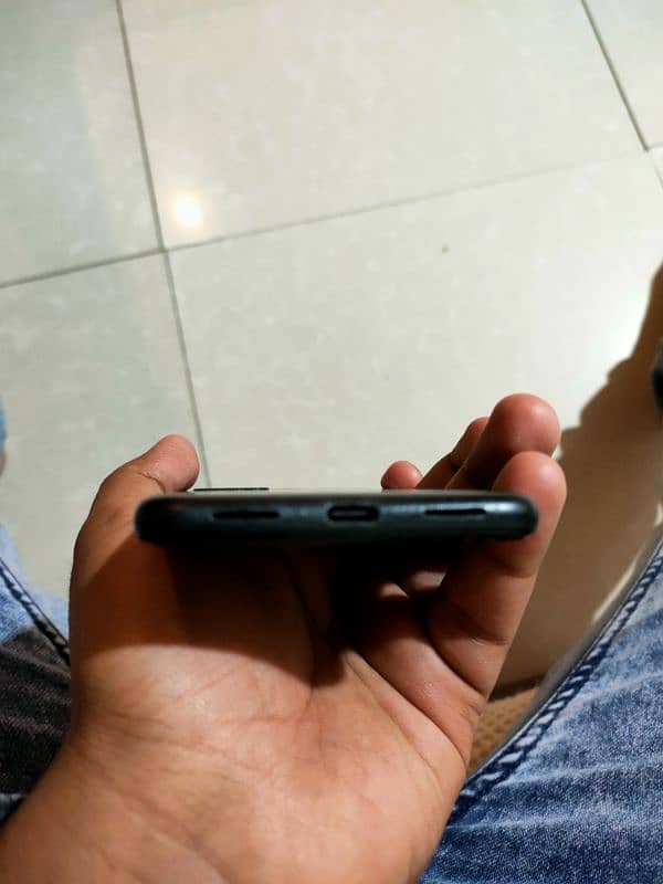 Google pixel 5 Excellent condition 4