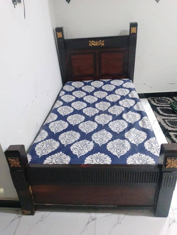 single bed 0