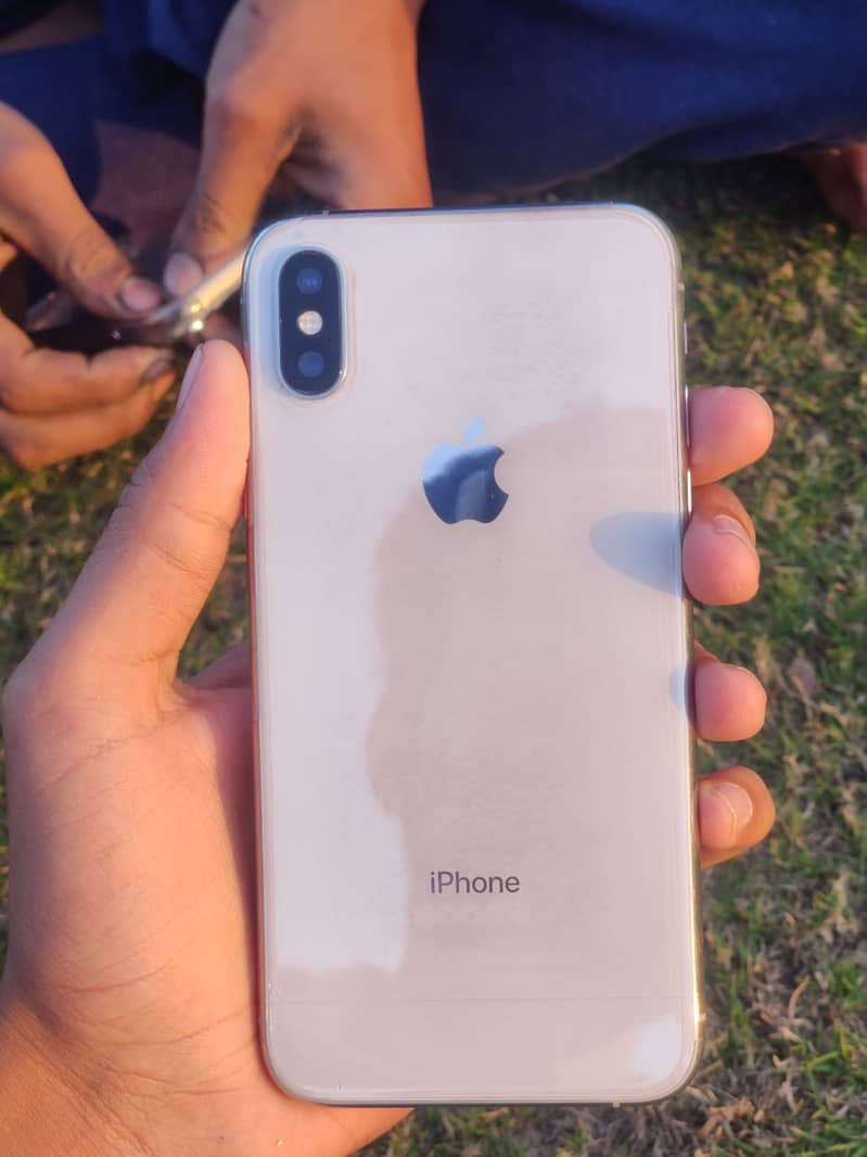 iPhone XS 64gb Factory unlocked 10/10 0