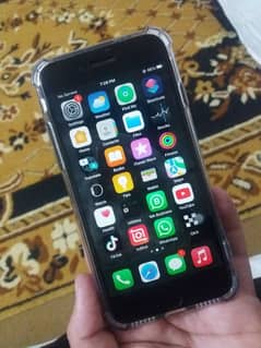 iPhone 8 64gb good condition