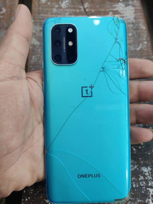 OnePlus 8t condition 8/10 sim Lock without line shade 1