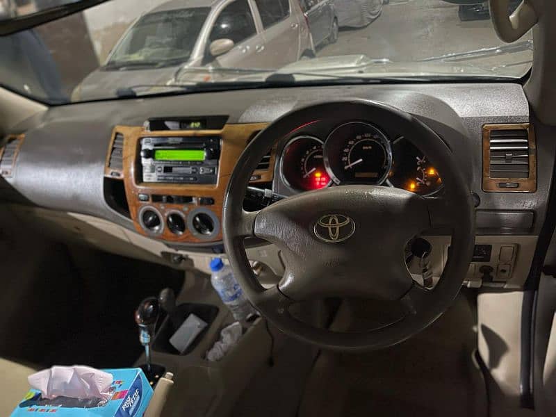 Toyota Hilux 2005 registered 2007 1