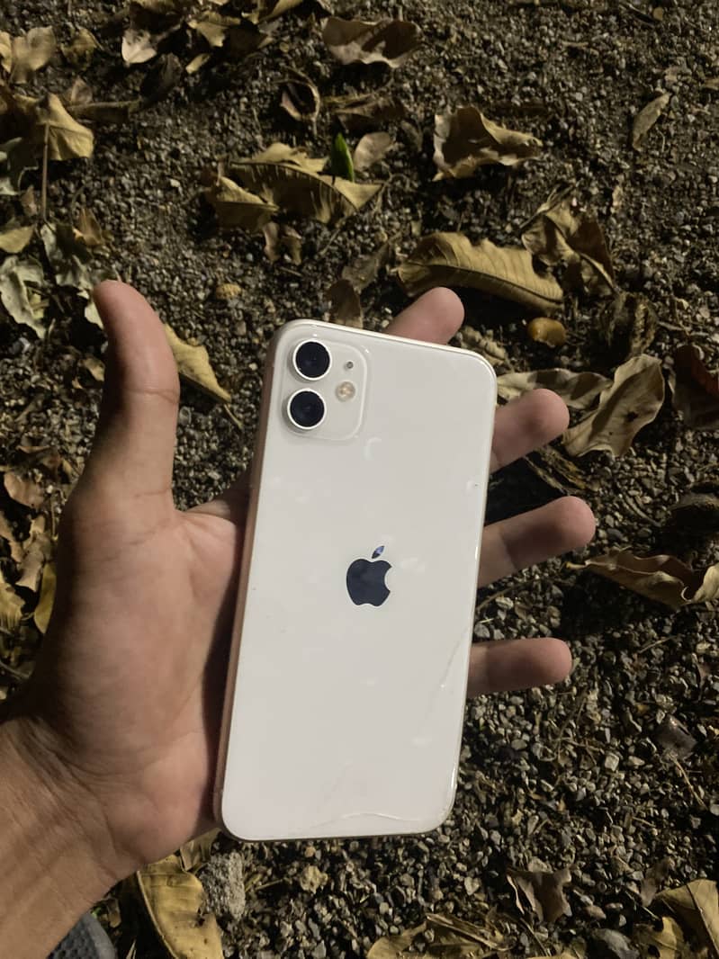 Apple iPhone 11 2