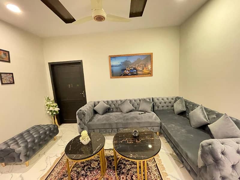 E-11 Islamabad one bedroom luxury apartment for rent fully furnished 11