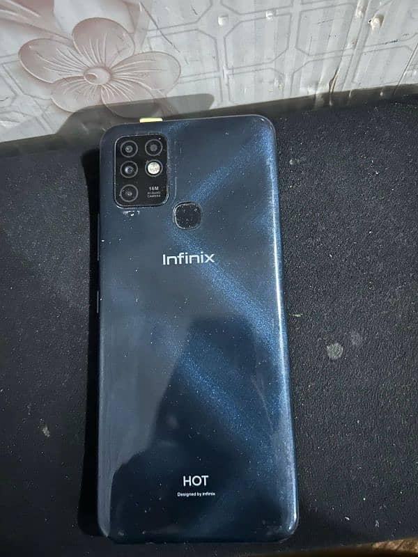 Infinix Hot 10 3