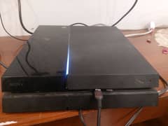 ps4 with display and software issue . Massive discount for serious buy