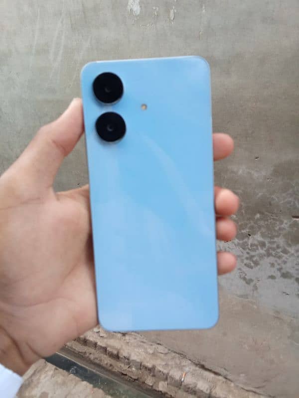 realme note 60 4+8.128 box and charger available only 1 month use 0