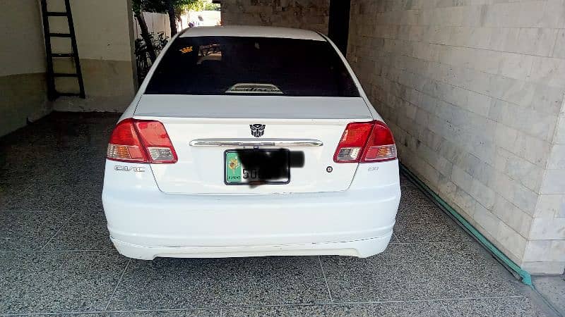 Honda Civic EXi 2005/6 6