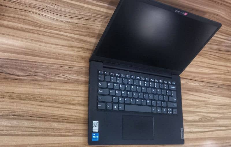 LENOVO 4