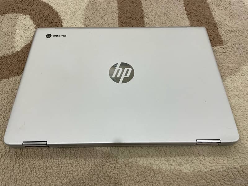 HP Chromebook x360 14 inch Touch 1