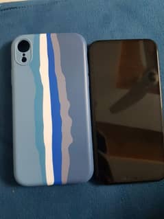 iPhone xr non pta 128gb plus lead and phone cover