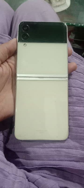 z flip 3 urgent sale 2