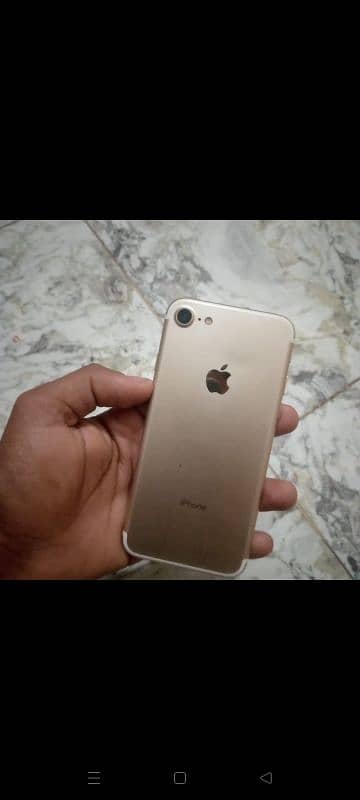 iPhone 7 not Pta condition 10 by 10 100% battery health 2