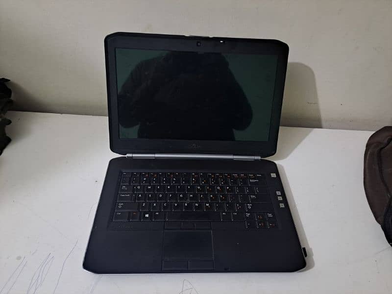 5420 model with light key board 320gb hard 1