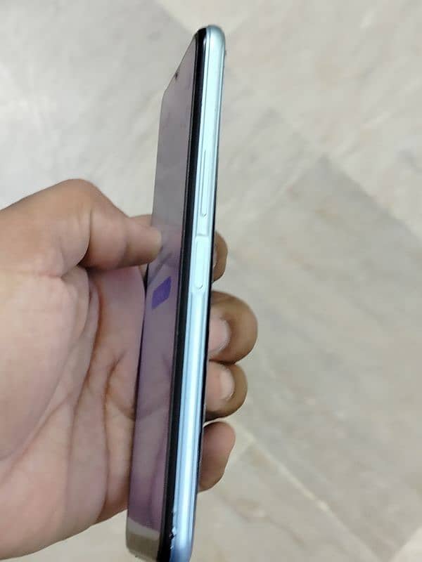 vivo y20s 3