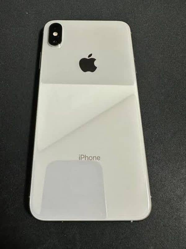 iphone xs white 1