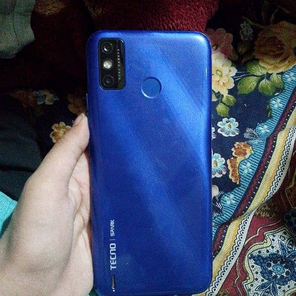 Tecno spark 6go 0