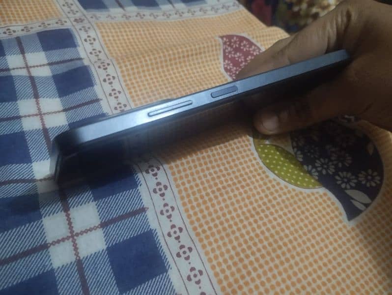 Infinix smart 8 pro 4/128 2