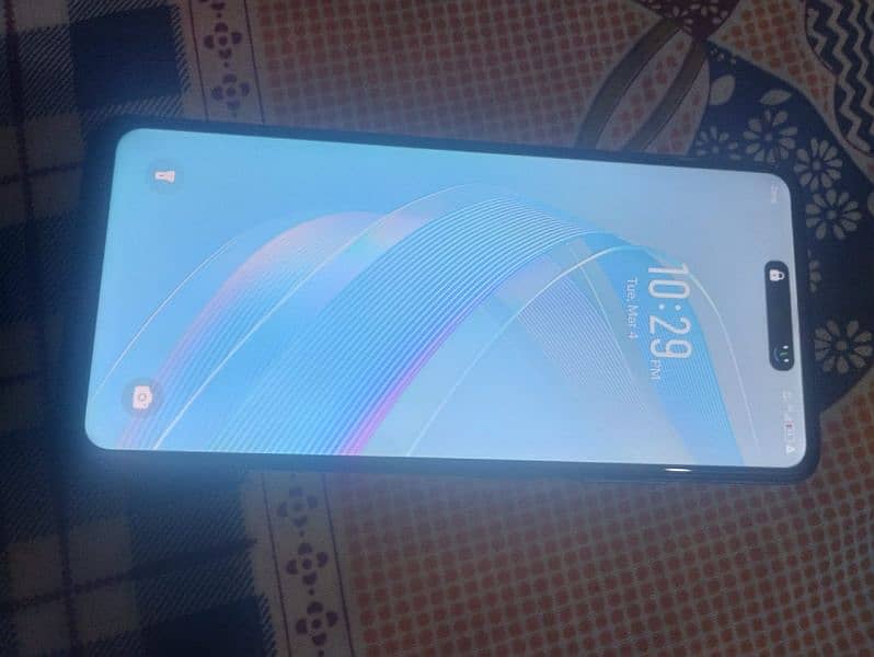 Infinix smart 8 pro 4/128 3