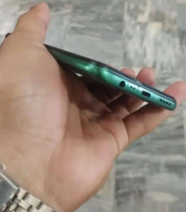 Realme 5i 3