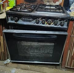 Oven For sale 2 burners are working