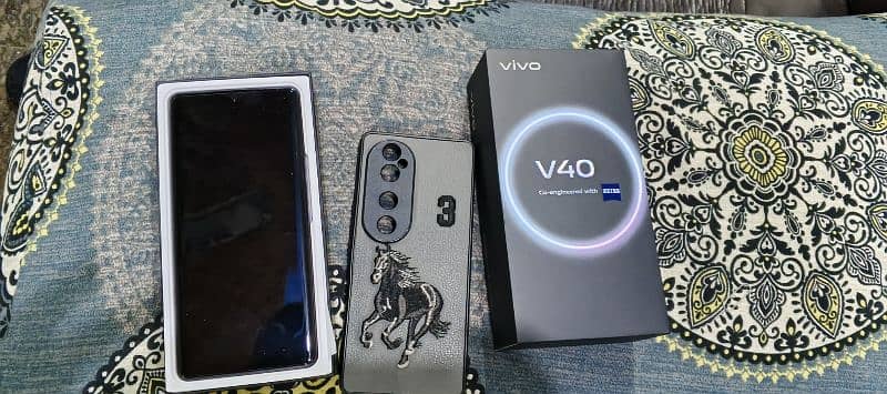 Vivo V40 5G 12GB Ram 256GB Rom 0