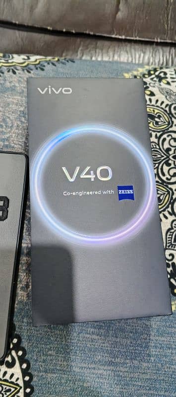 Vivo V40 5G 12GB Ram 256GB Rom 1