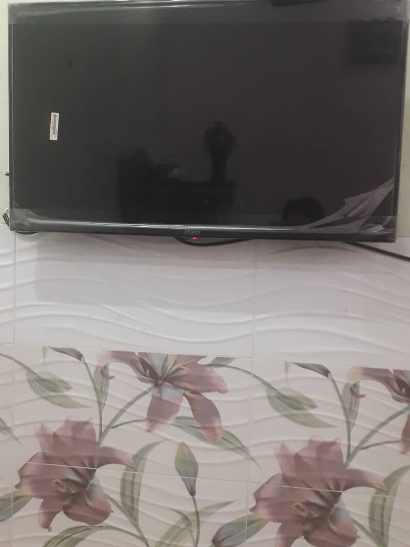 Haier Led tv 32 inches 4