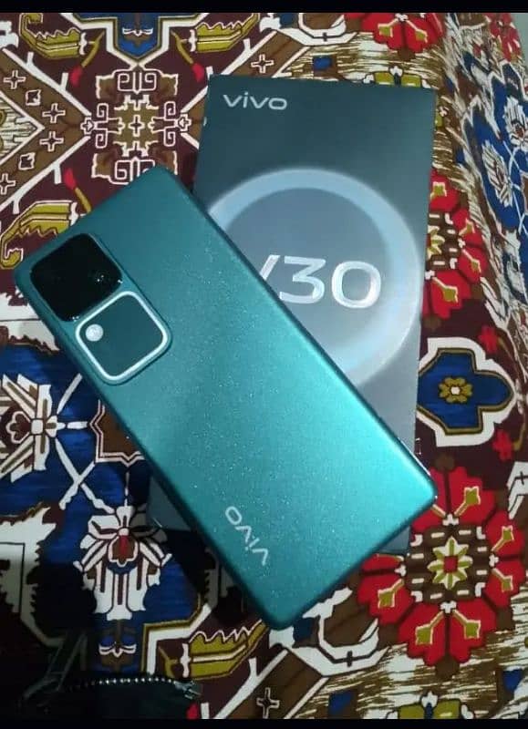 vivo v30 1