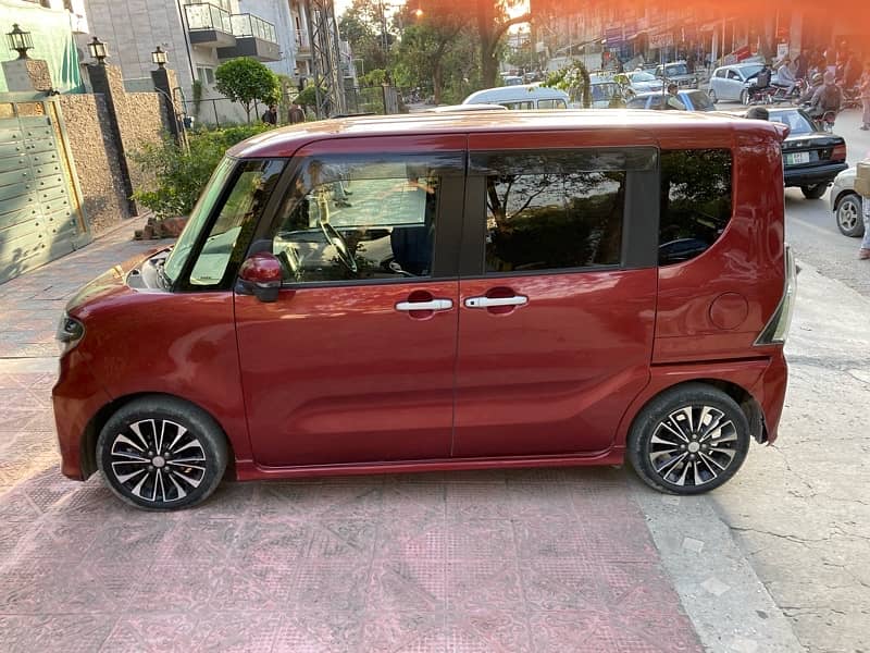 Daihatsu Tanto 2021 19