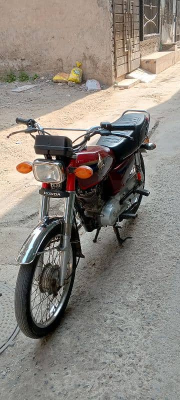 honda 125 Urgent sale 4