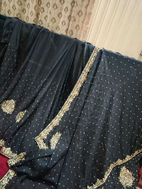 black sari in good condition 0