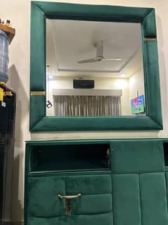 Slightly used emerald green velvet bedset